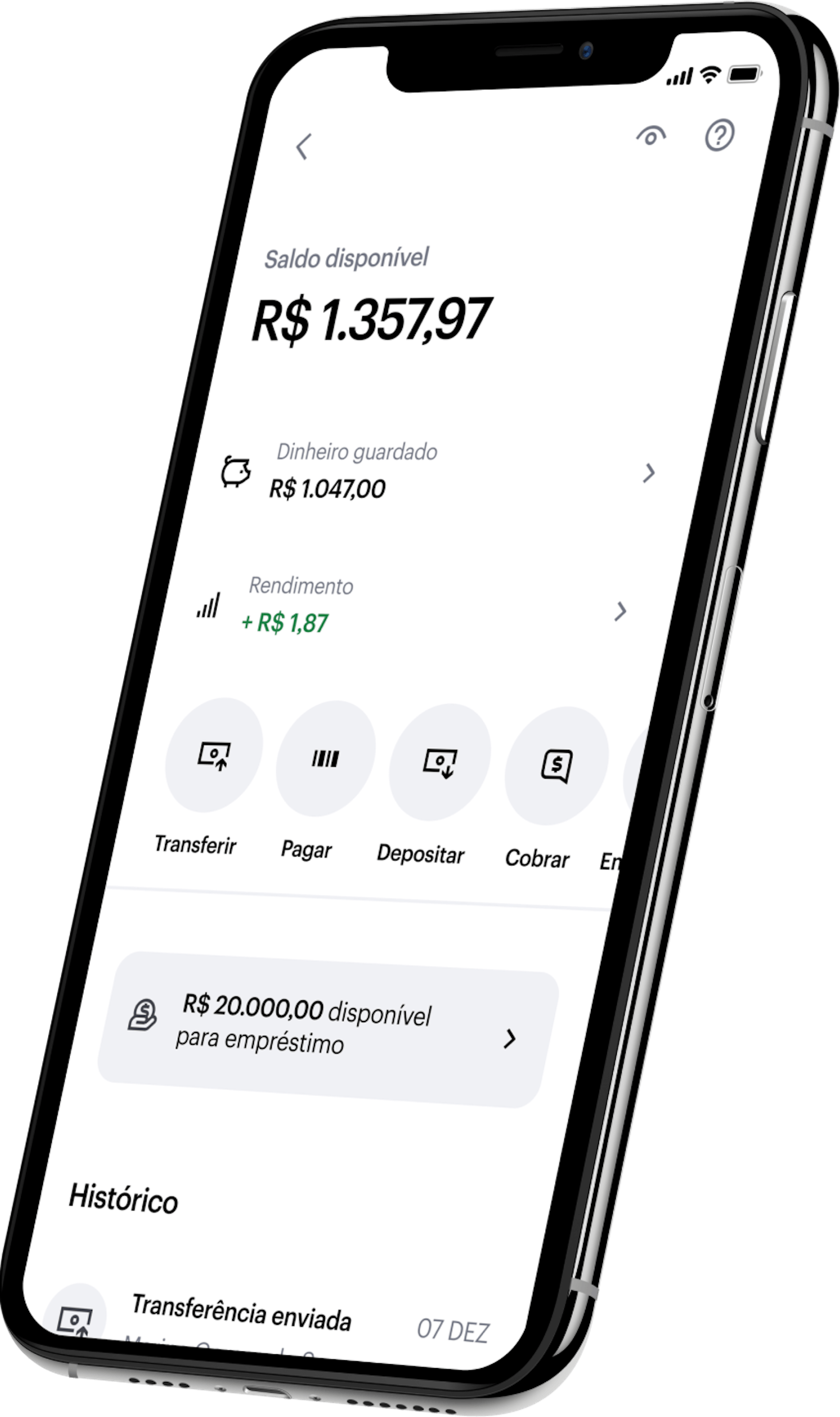 Jovem segurando um cartão de crédito